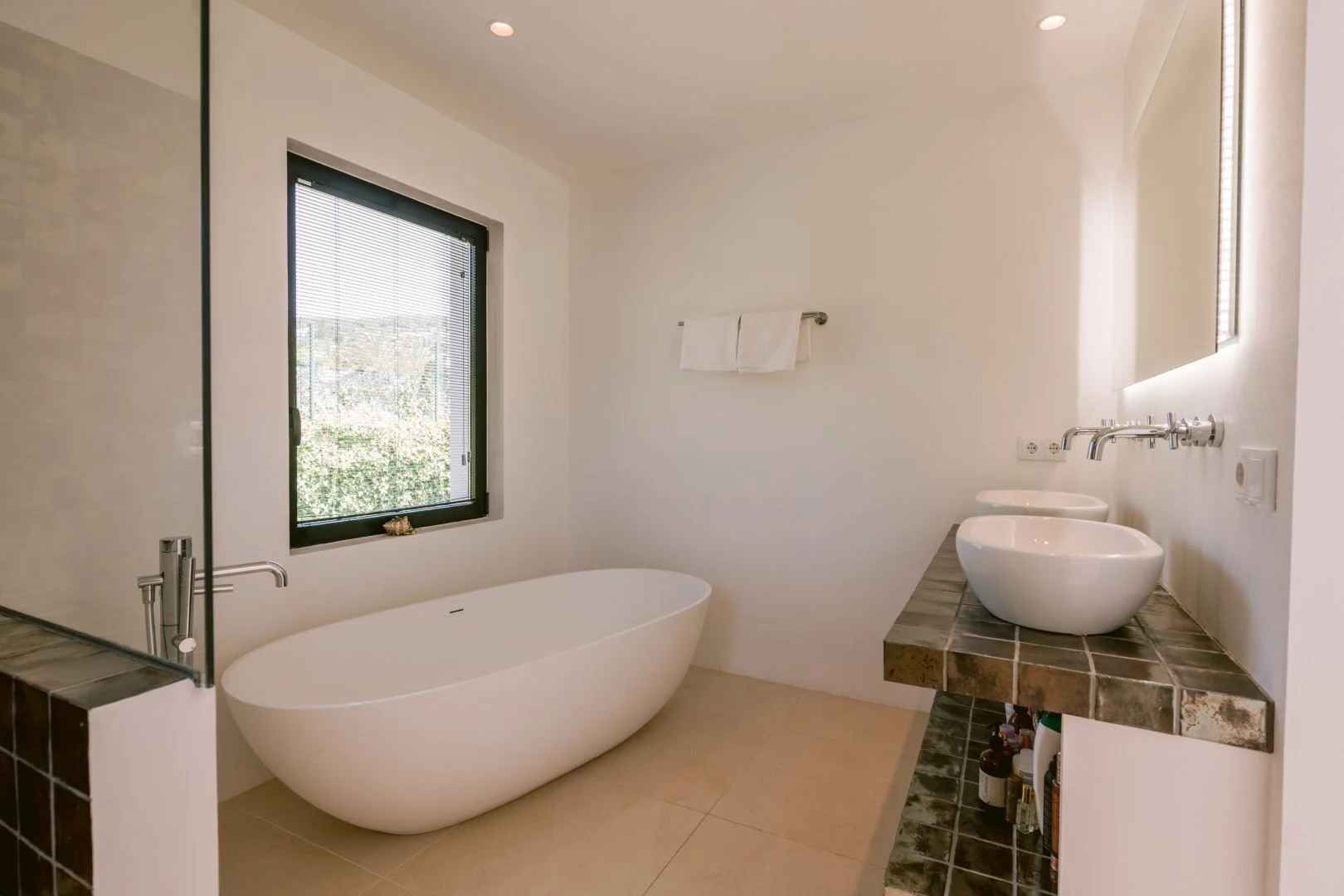 20220825145429000000_Villa-for-sale-Ibiza-Estates31